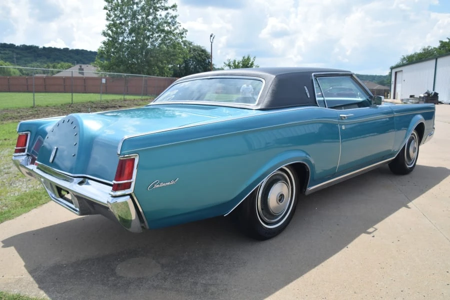 1970 Lincoln Continental 5th Gen - Image 2 of 18