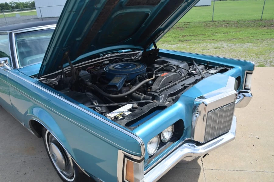 1970 Lincoln Continental 5th Gen - Image 18 of 18