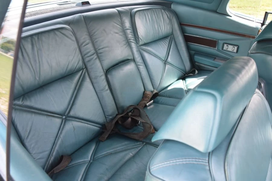 1970 Lincoln Continental 5th Gen - Image 11 of 18