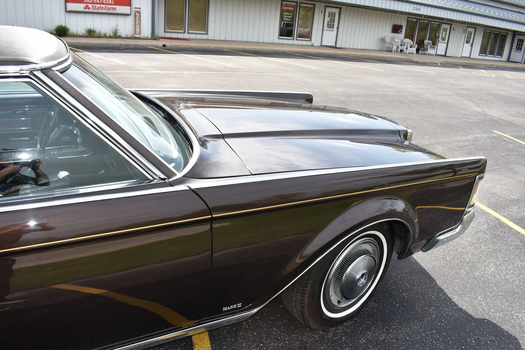 1970 Lincoln Continental Mark III - Image 21 of 31