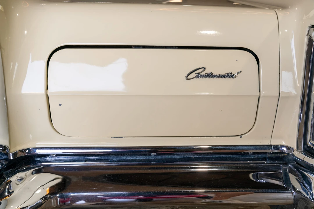 1970 Lincoln Continental Mark III - Image 30 of 31