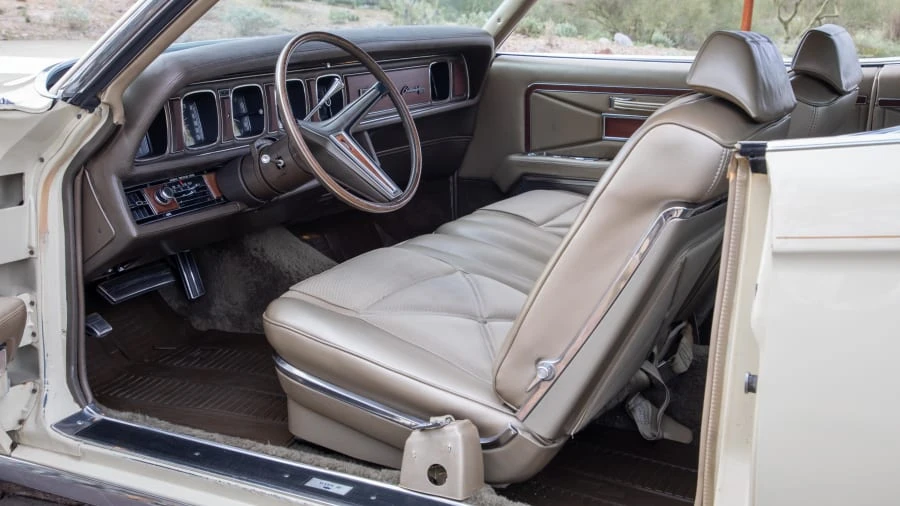 1970 Lincoln Continental Mark III - Image 4 of 20