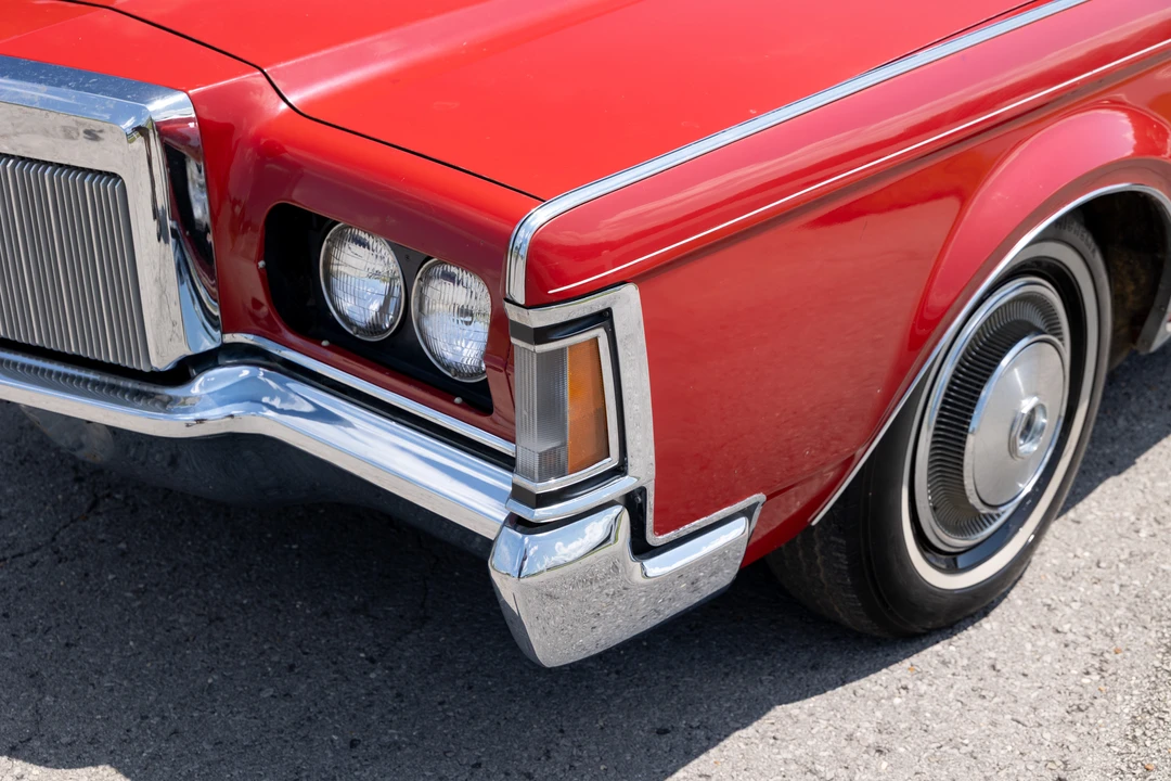 1970 Lincoln Continental Mark III - Image 29 of 31