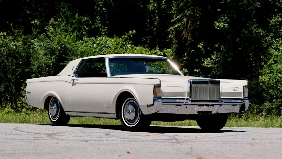 1970 Lincoln Continental Mark III - Image 6 of 31