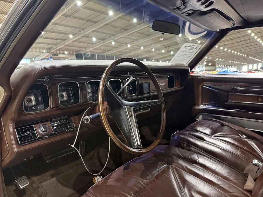 1970 Lincoln Continental 5th Gen - Image 5 of 8