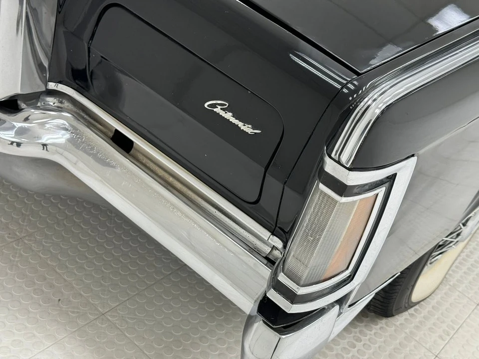 1970 Lincoln Continental Mark III - Image 10 of 31