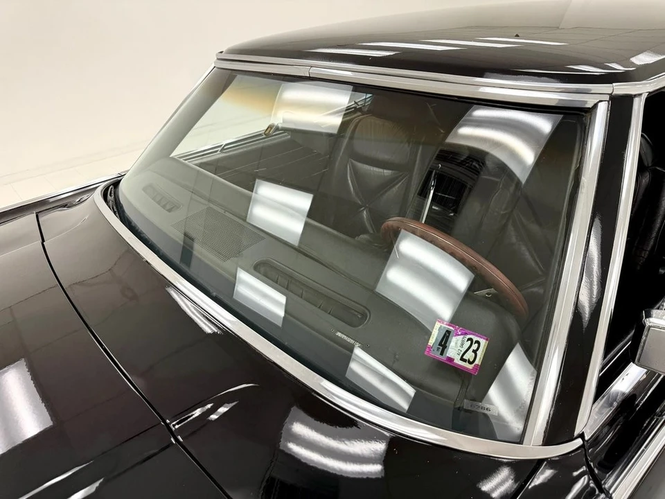 1970 Lincoln Continental Mark III - Image 13 of 31