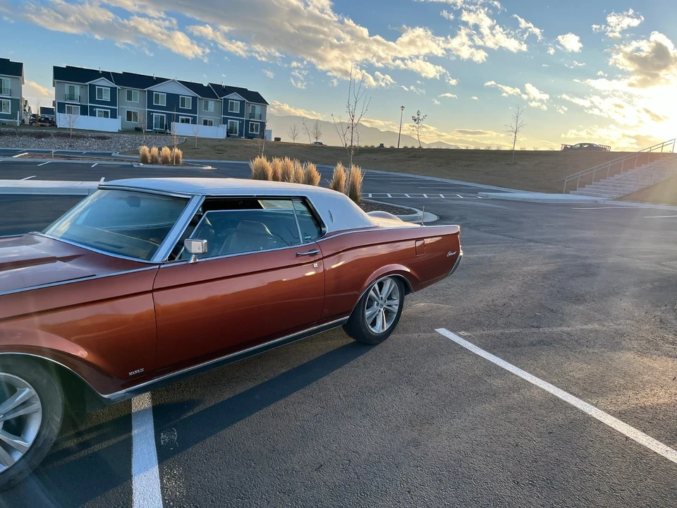 1970 Lincoln Continental Mark III - Image 6 of 19