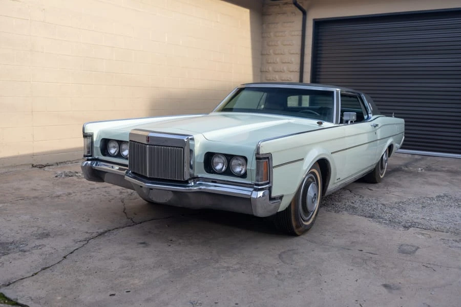 1970 Lincoln Continental Mark III - Image 7 of 21