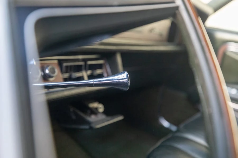 1970 Lincoln Continental Mark III - Image 13 of 21