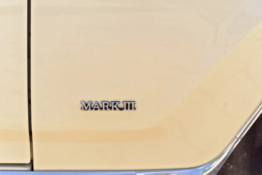 1970 Lincoln Continental Mark III - Image 7 of 31