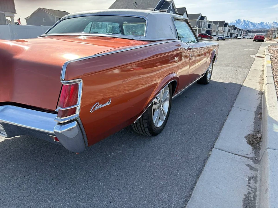 1970 Lincoln Continental Mark III - Image 9 of 24