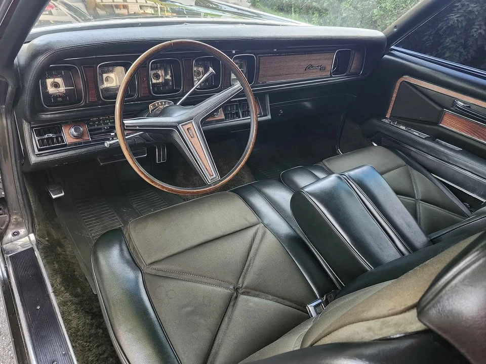 1970 Lincoln Continental 5th Gen - Image 10 of 15
