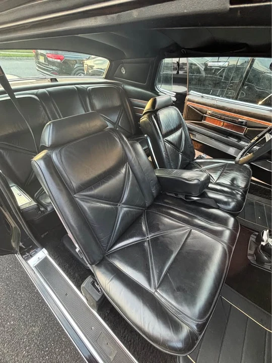 1970 Lincoln Continental 5th Gen - Image 17 of 19