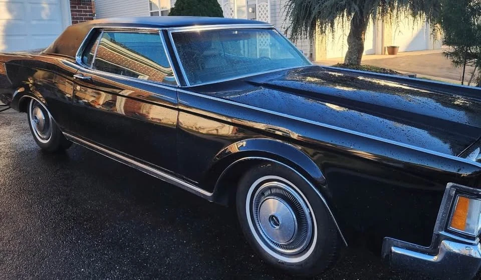 1970 Lincoln Continental 5th Gen - Image 2 of 19
