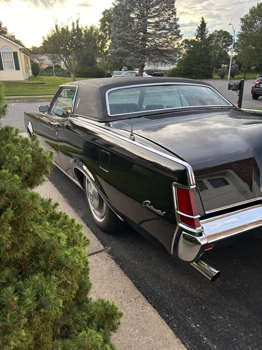 1970 Lincoln Continental 5th Gen - Image 4 of 12