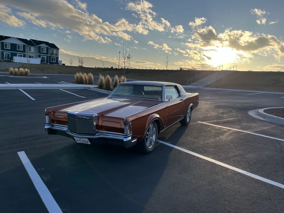 1970 Lincoln Continental Mark III - Image 13 of 31