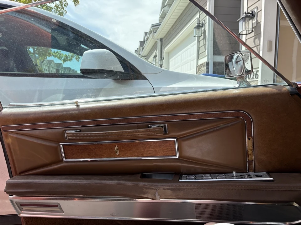 1970 Lincoln Continental Mark III - Image 21 of 31