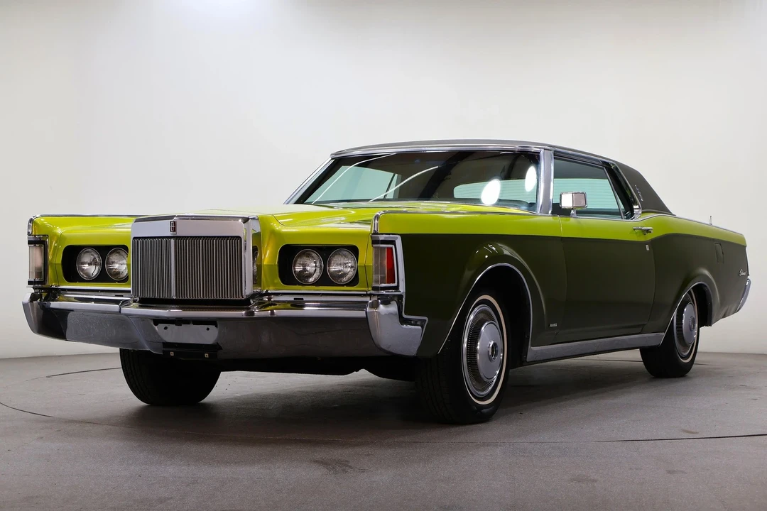 1970 Lincoln Continental Mark III - Image 14 of 21