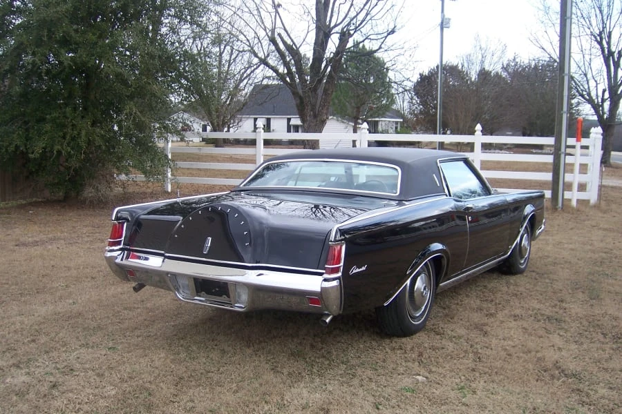 1970 Lincoln Continental Mark III - Image 3 of 12