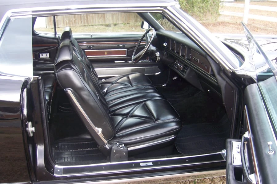 1970 Lincoln Continental Mark III - Image 5 of 12