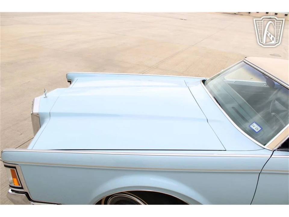 1970 Lincoln Continental Mark III - Image 28 of 31