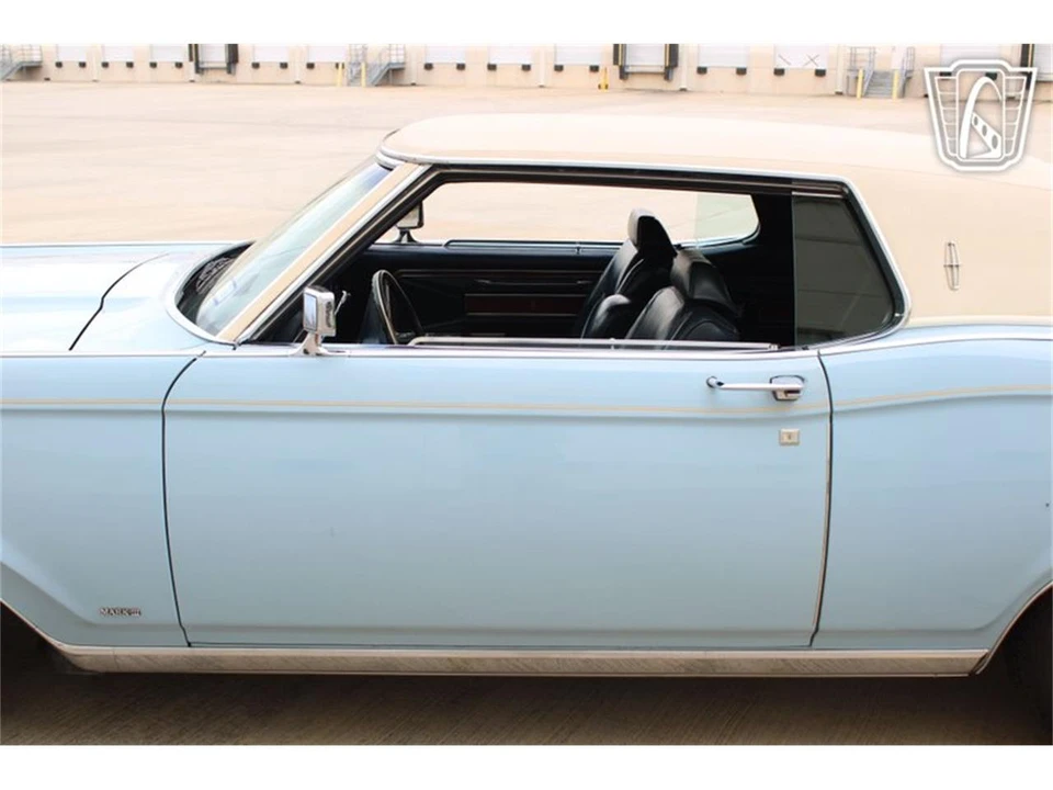 1970 Lincoln Continental Mark III - Image 30 of 31