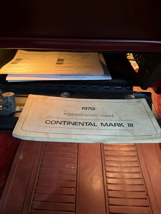 1970 Lincoln Continental Mark III - Image 15 of 21