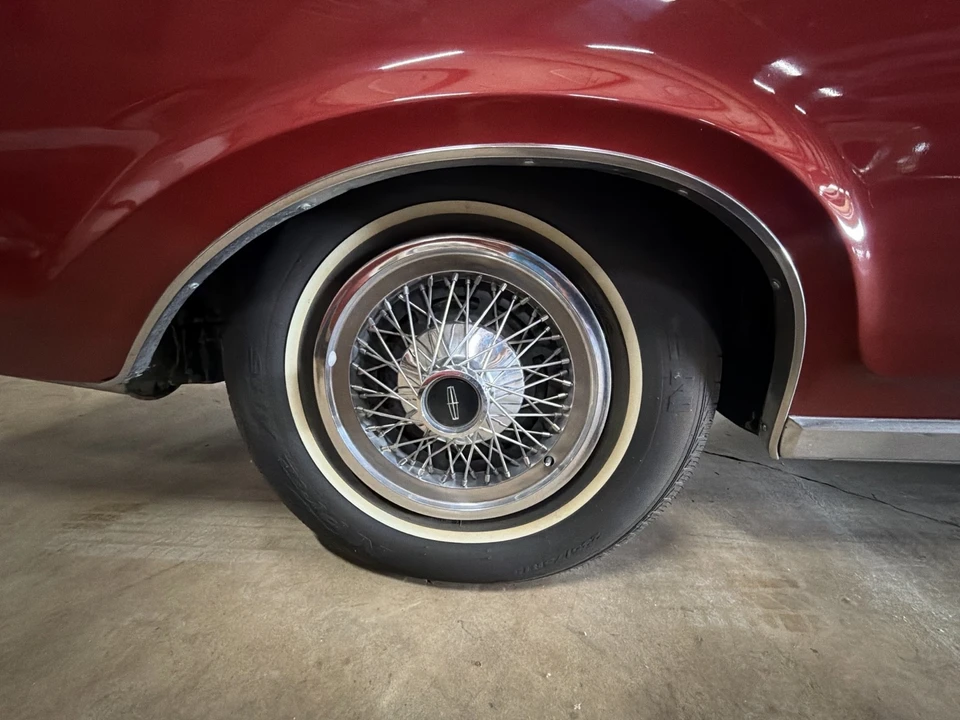 1970 Lincoln Continental Mark III - Image 14 of 21