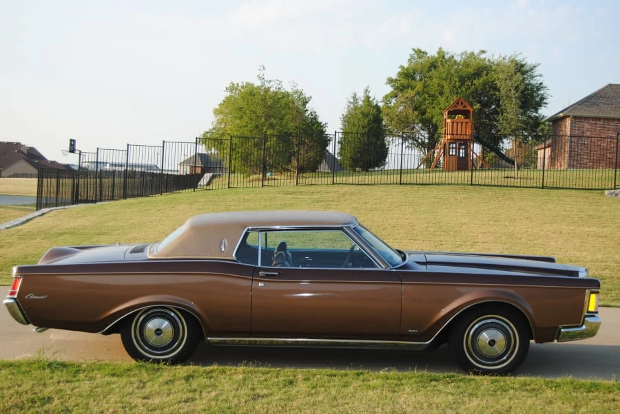 1970 Lincoln Continental Mark III - Image 10 of 10