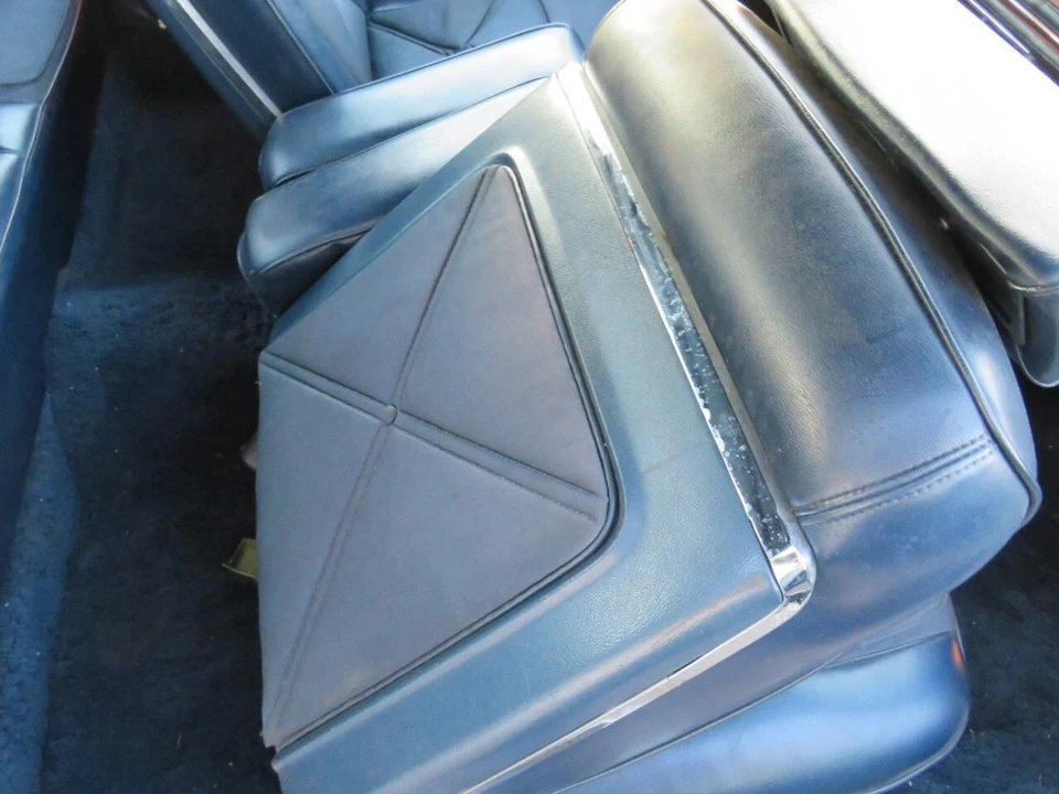 1970 Lincoln Continental Mark III - Image 10 of 31