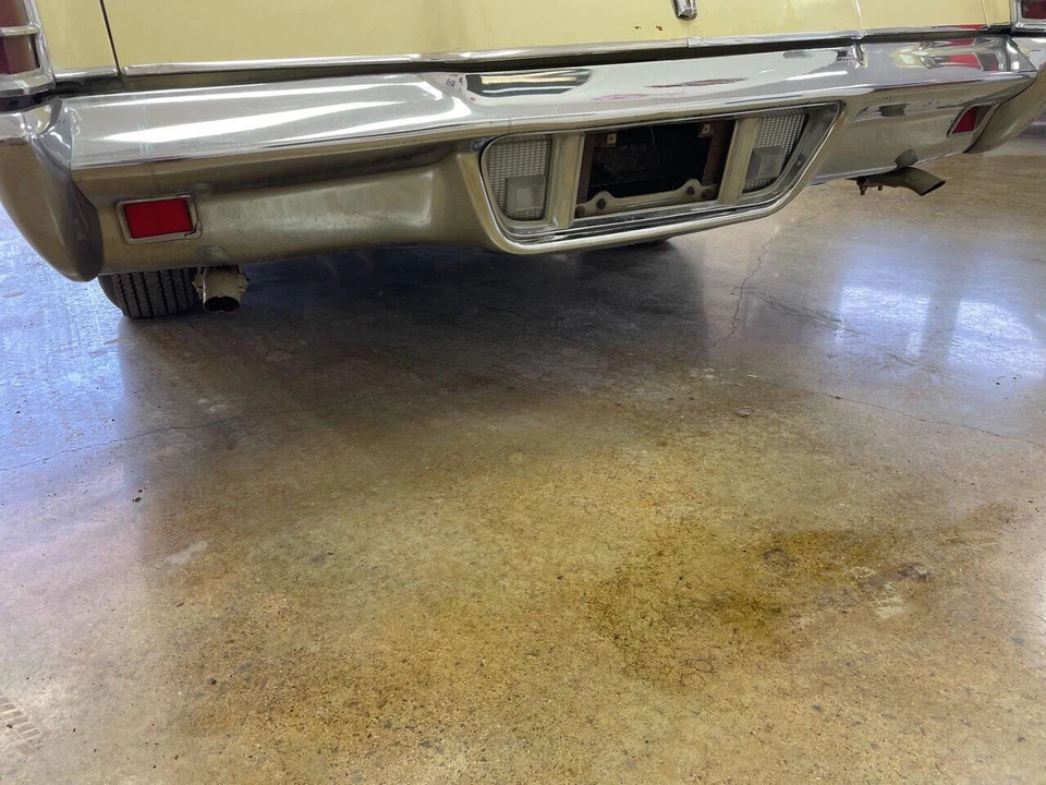 1970 Lincoln Continental Mark III - Image 9 of 31