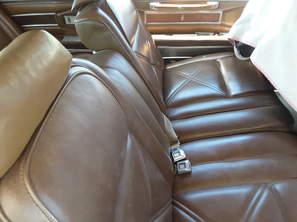 1970 Lincoln Continental Mark III - Image 6 of 30