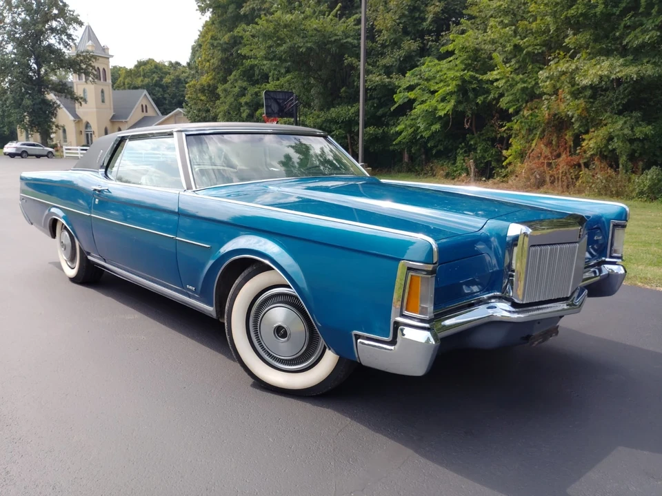1970 Lincoln Continental Mark III - Image 5 of 21