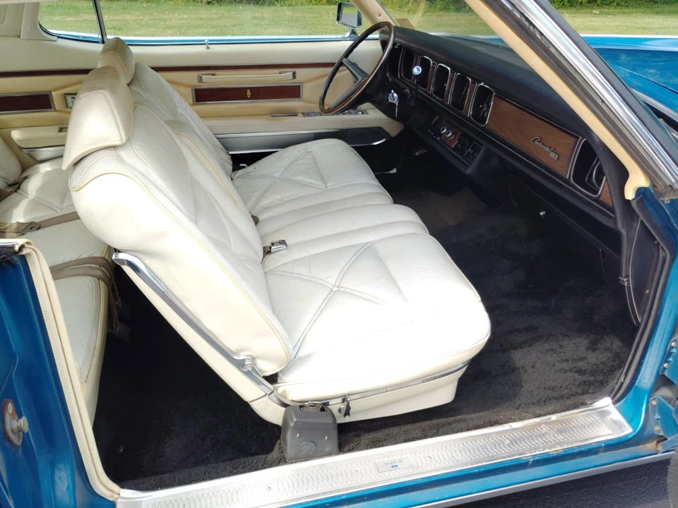 1970 Lincoln Continental Mark III - Image 15 of 31