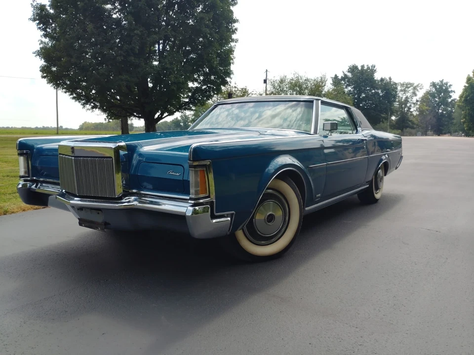 1970 Lincoln Continental Mark III - Image 3 of 21