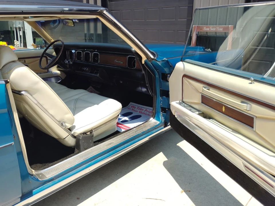 1970 Lincoln Continental Mark III - Image 14 of 21