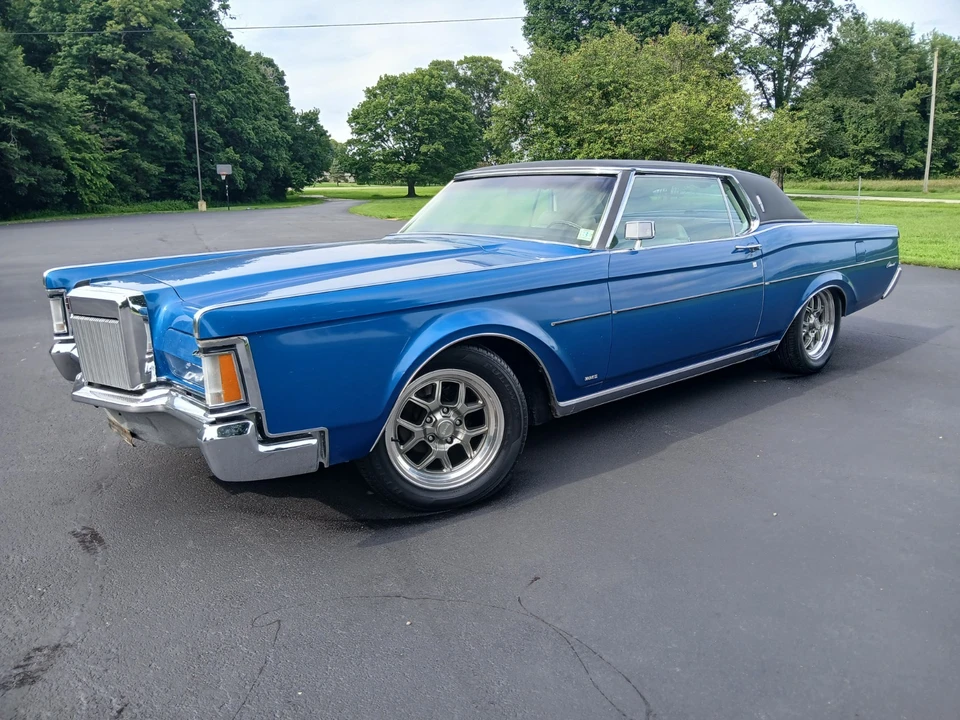 1970 Lincoln Continental Mark III - Image 22 of 31