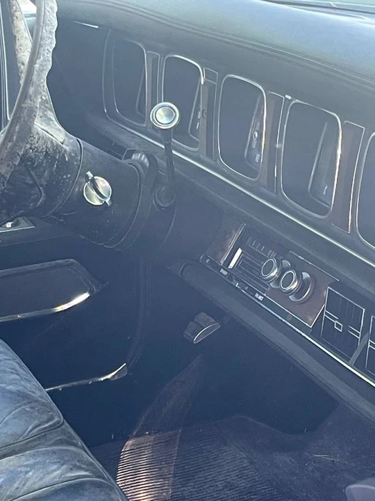 1970 Lincoln Continental Mark III - Image 20 of 22