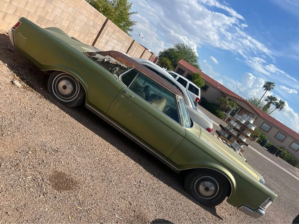 1970 Lincoln Continental Mark III - Image 3 of 16