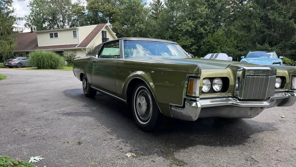 1970 Lincoln Continental Mark III - Image 3 of 19