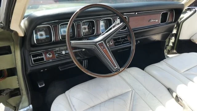 1970 Lincoln Continental Mark III - Image 17 of 20