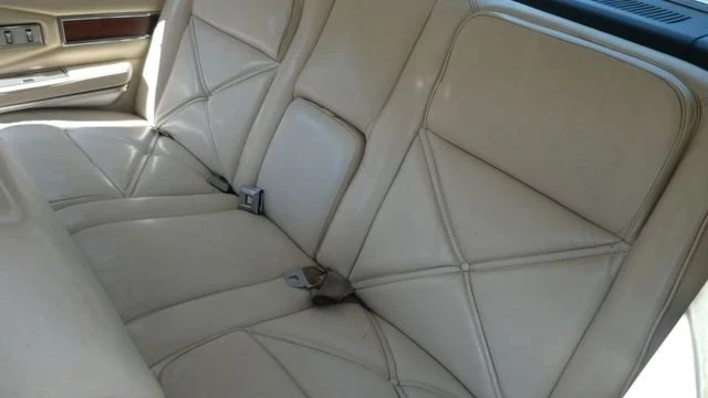 1970 Lincoln Continental Mark III - Image 16 of 20