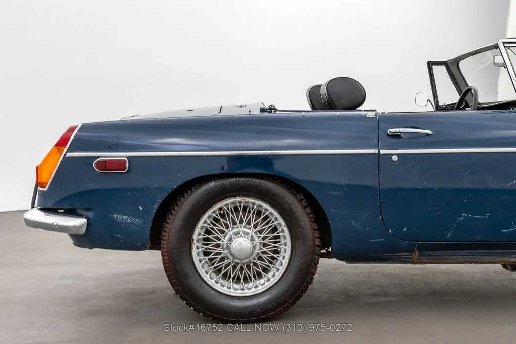 1970 MG MGB Roadster - Image 11 of 12