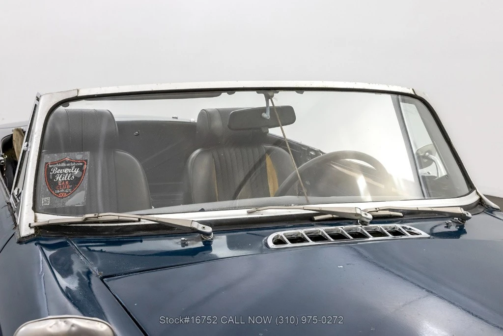 1970 MG MGB Roadster - Image 9 of 12