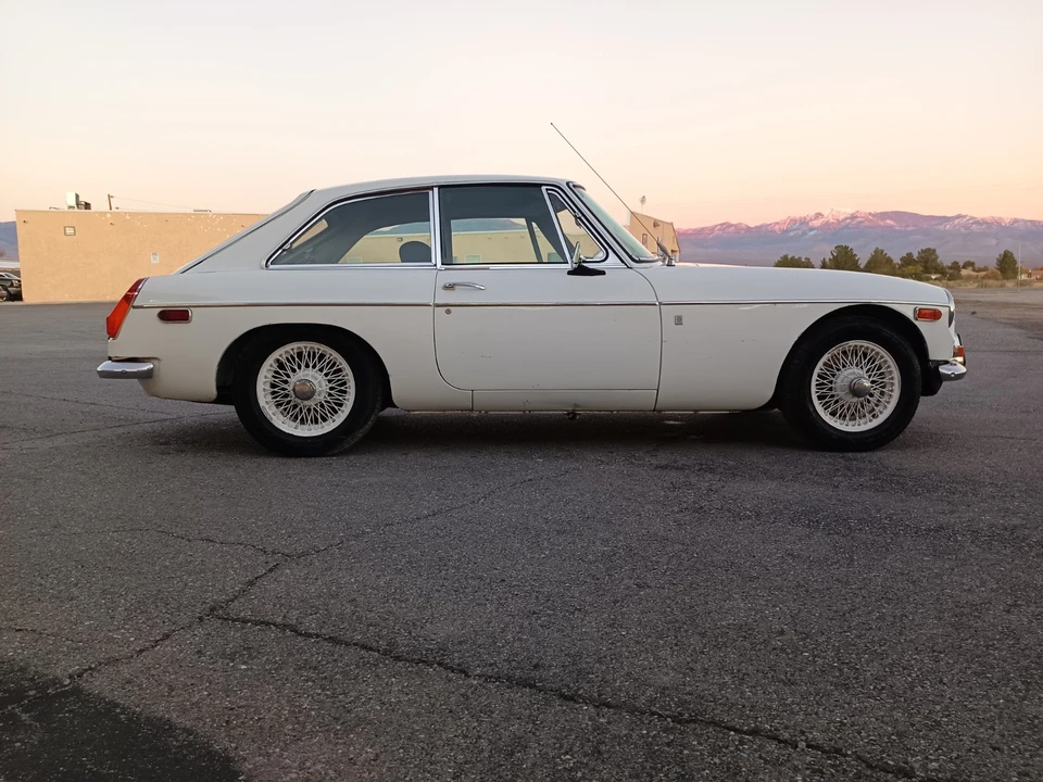1970 MG MGB GT - Image 11 of 21