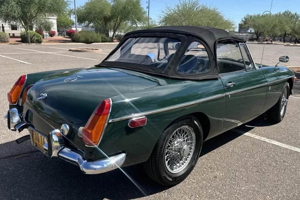 1970 MG MGB Roadster - Image 2 of 17