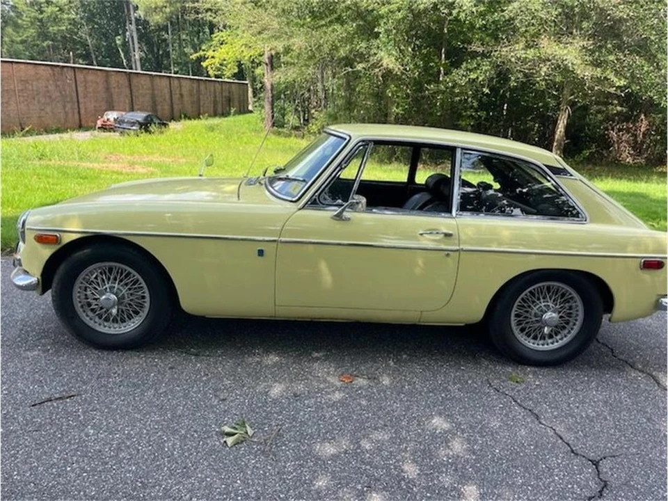 1970 MG MGB GT - Image 2 of 24