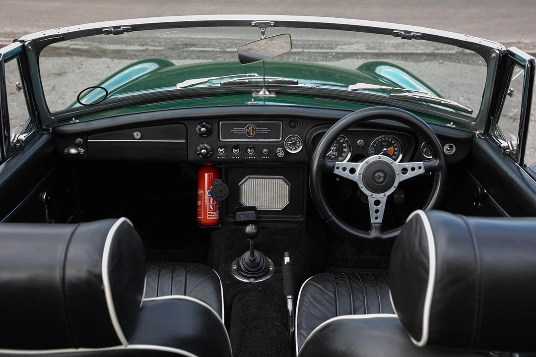1970 MG MGB Roadster - Image 30 of 30