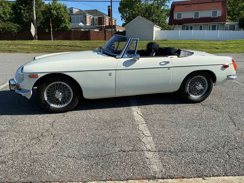 1970 MG MGB Roadster - Image 5 of 31